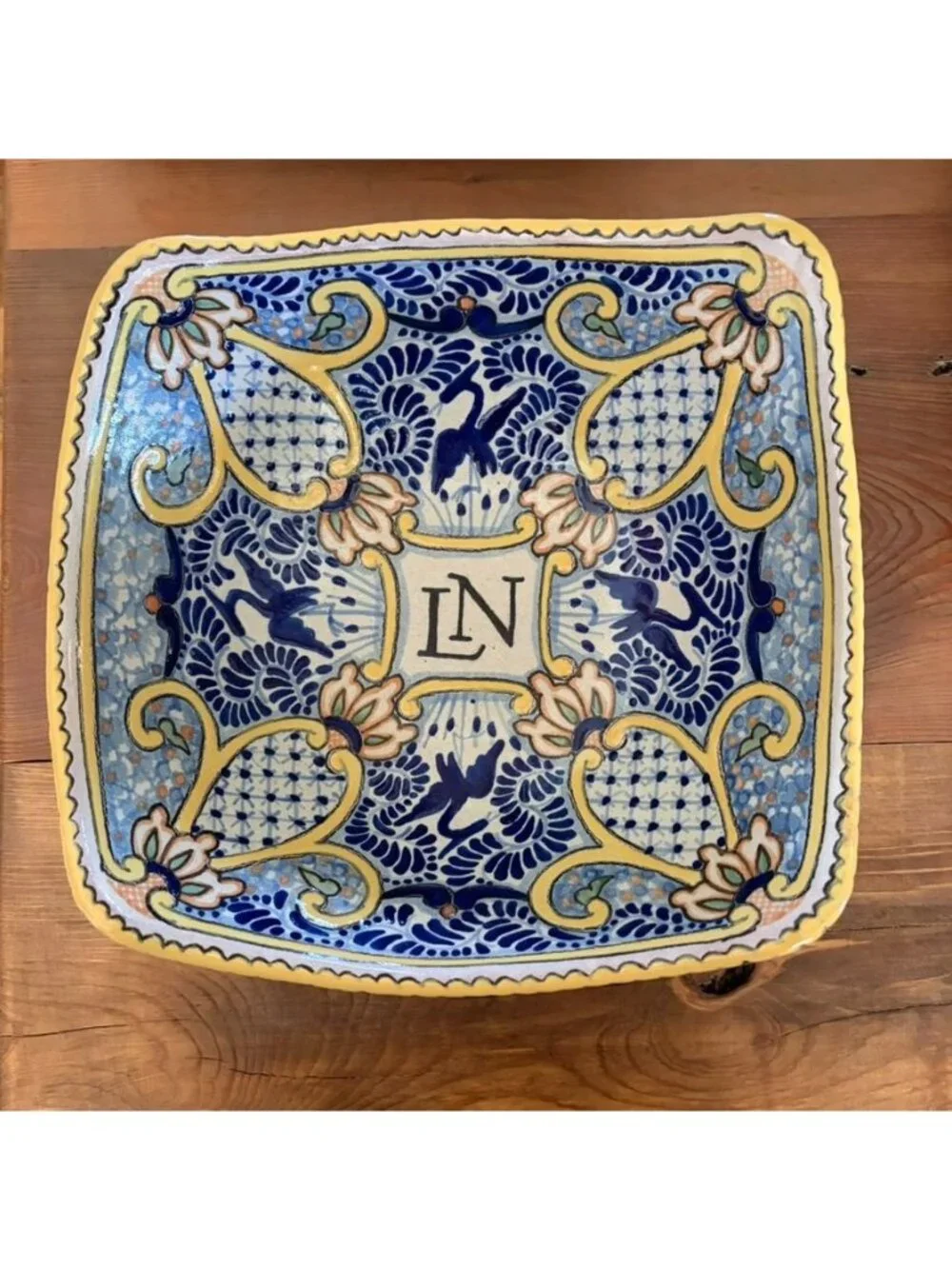 Uriarte Talavera handcrafted painted